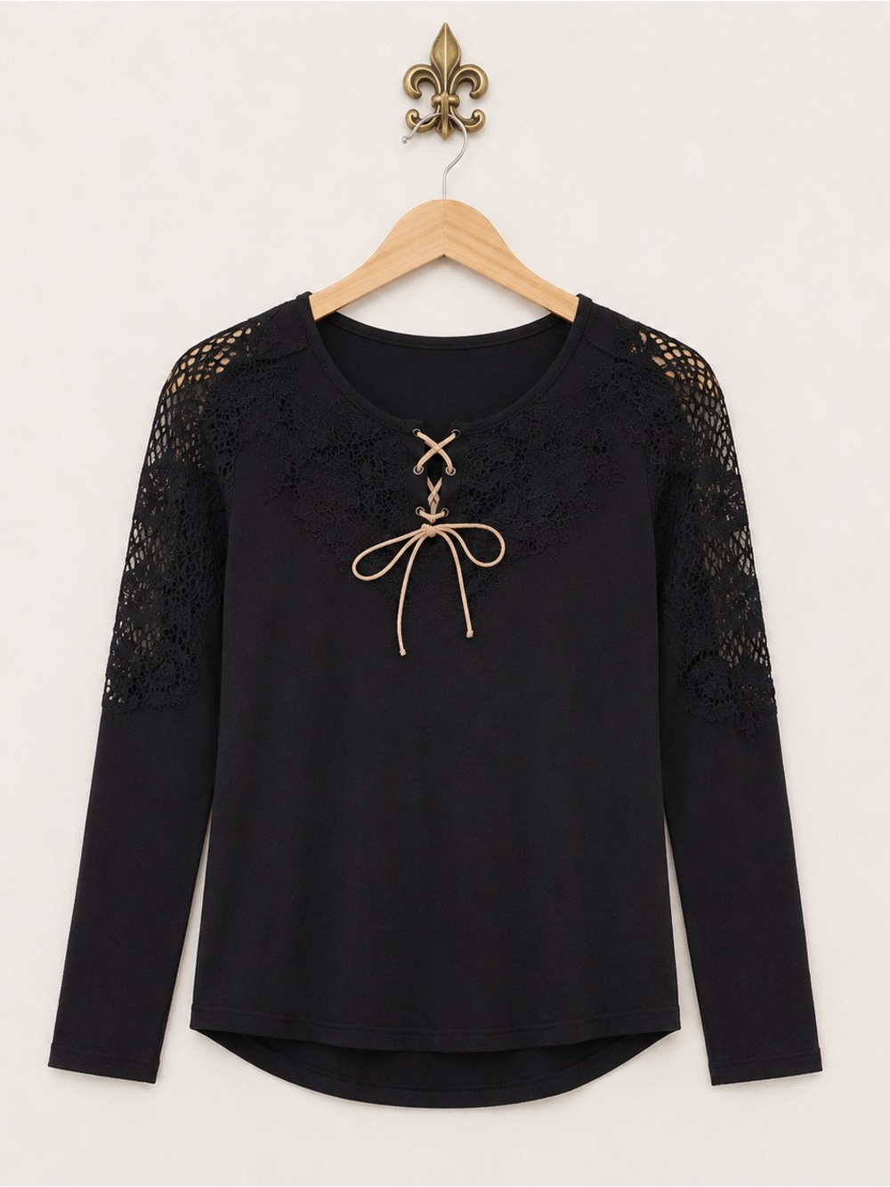 Free People black lace sleeve lace front top S